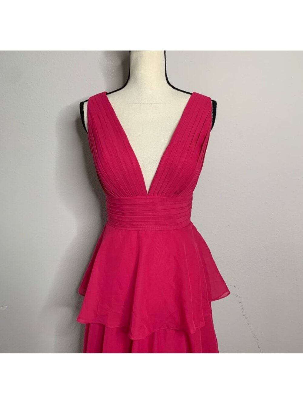 Fuchsia Pink Plunging V-Neck Tiered Chiffon Maxi Gown Sleeveless Formal Dress - Picture 8 of 14